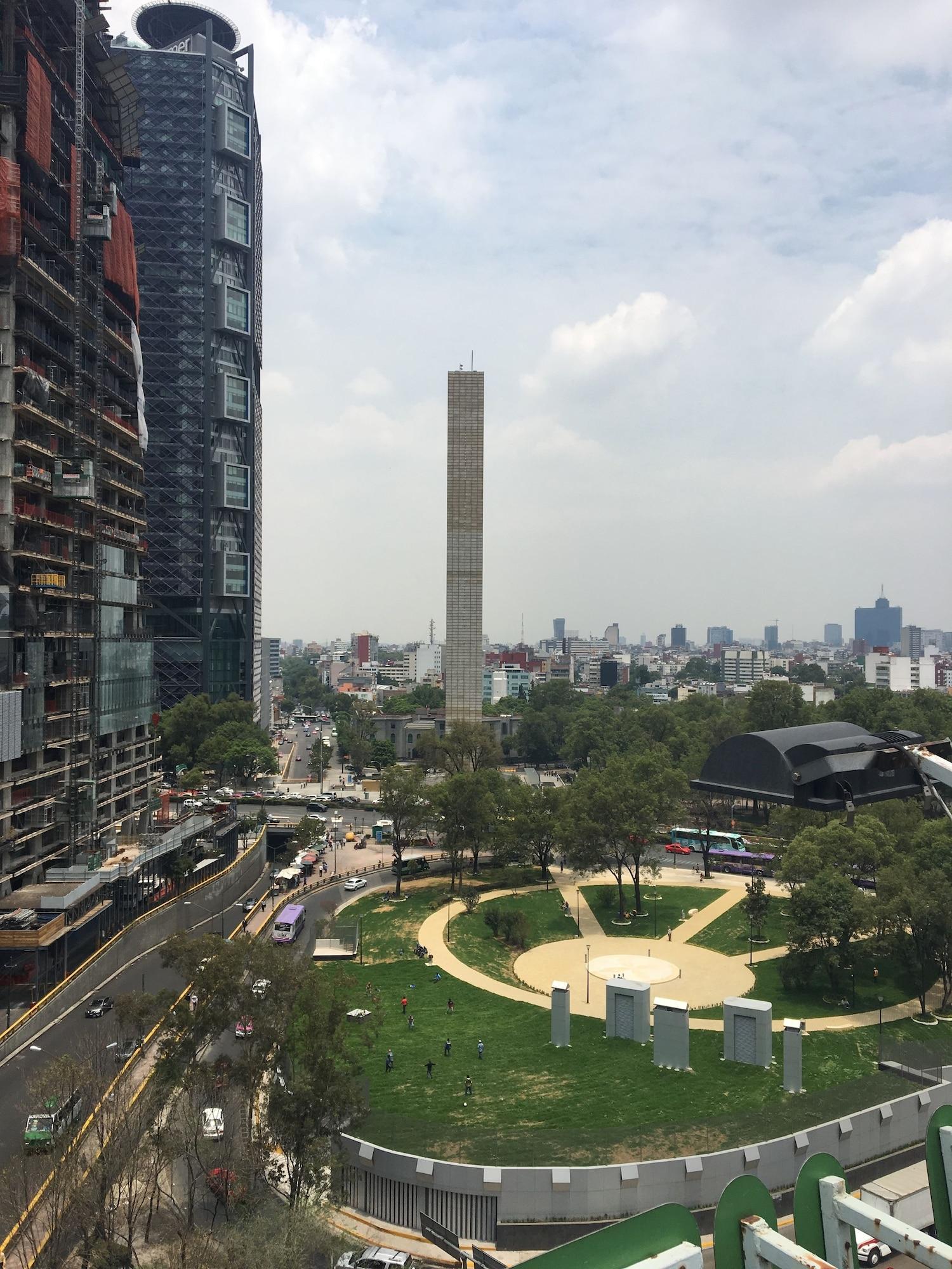Suites Contempo Meksyk Zewnętrze zdjęcie Torre Reforma 264
